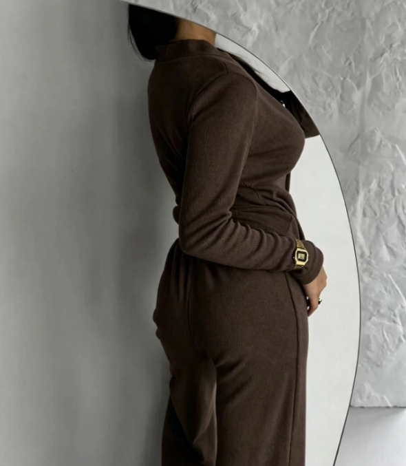 Effortless 2‑Piece Knit Outfit